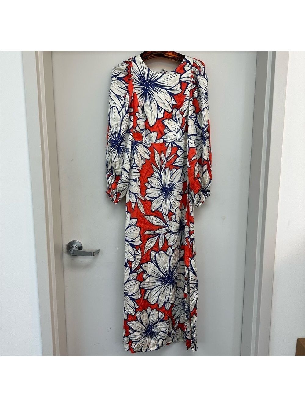 NWT FARM RIO MIDI DRESS